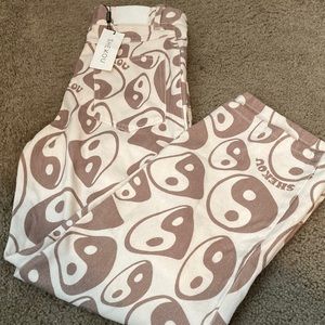 Shekou Yangyang jeans new with tags